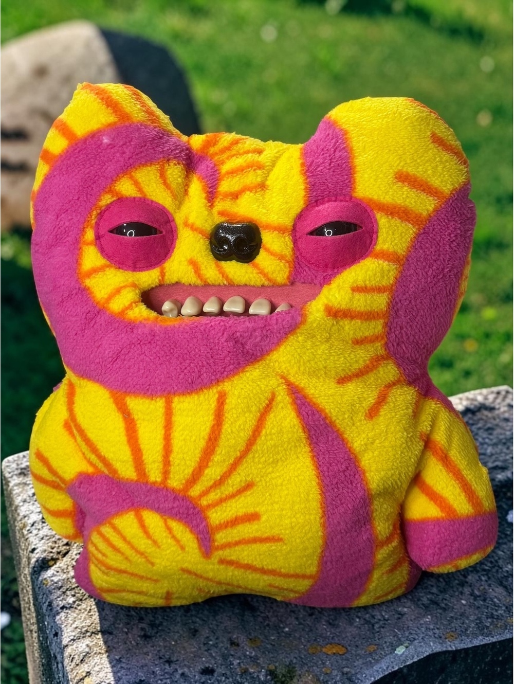 ZURU Fuggler Bigg Fugg Old Tooth XL 17” Costco Exclusive Plush NWT